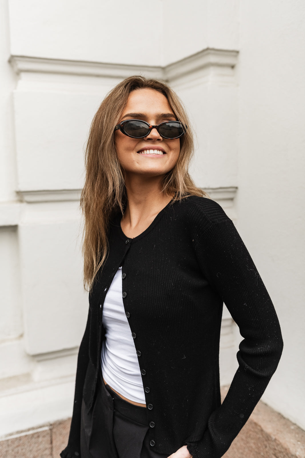 VMWONDER Knit Cardigan - Black